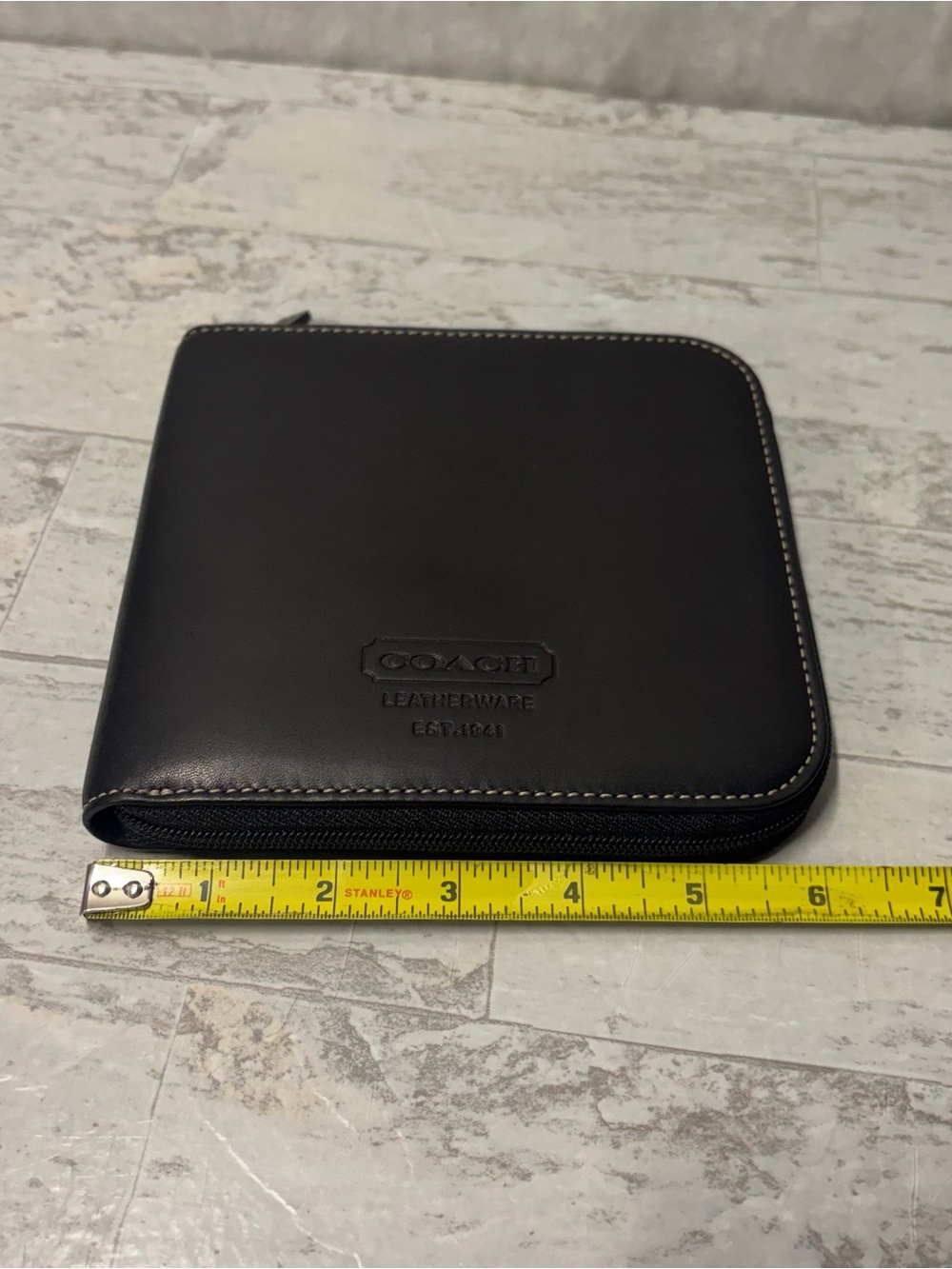 Coach CD DVD Carrying Case Holder Black Leather  Zip Storage Vintage Y2K - Picture 10 of 13